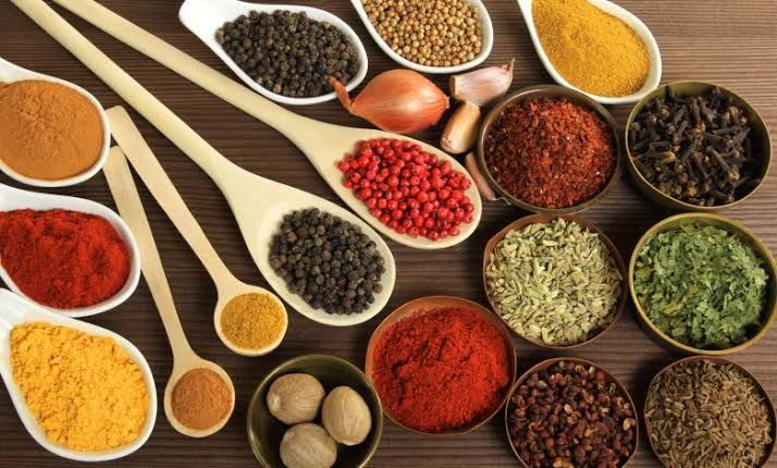 عطاری و ادویه سرای حافظ